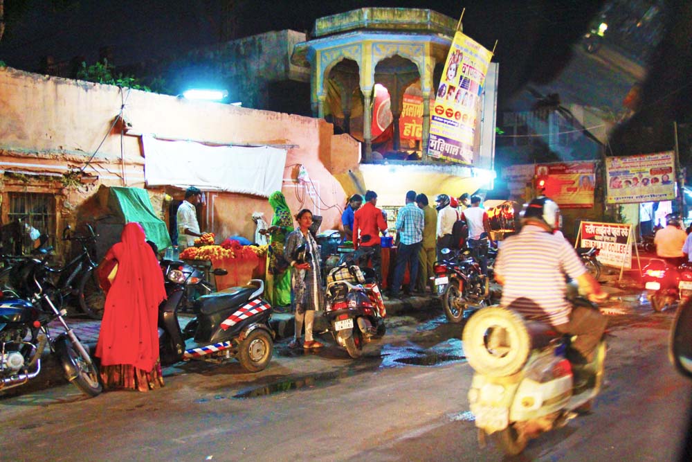 jaipur-at-night-india-street-photography